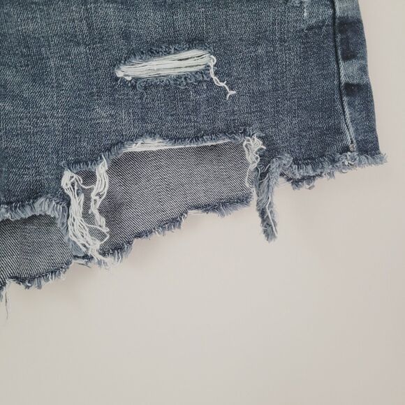 Aerie Dark Medium Wash Distressed Stretch Waist Denim Shorts Size Medium - Picture 5 of 6